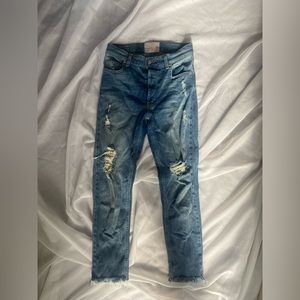 Women’s Revice Denim Jeans Size 27
Like new!